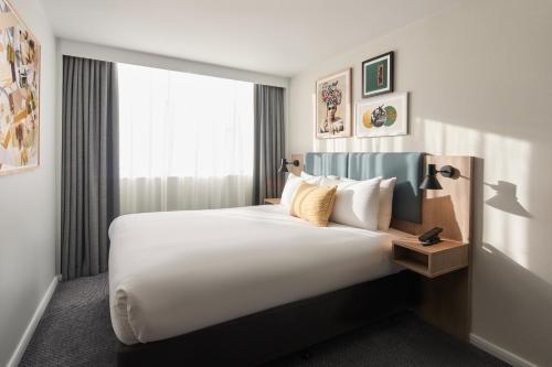 Holiday Inn London Bloomsbury an IHG Hotel - image 13