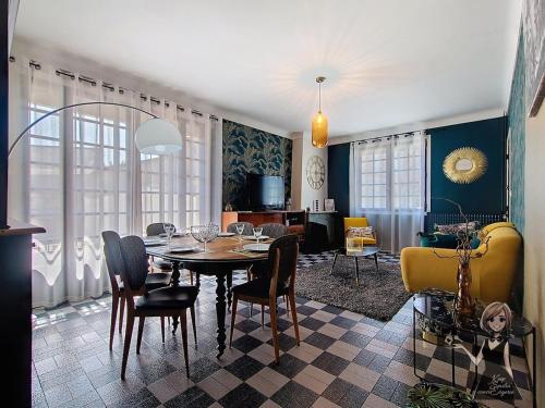 Maison ReJeanne, Retro Chic près de Lourdes (Maison ReJeanne, Retro Chic pres de Lourdes) in Pontacq