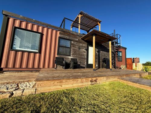Wine-Inspired Container Home Rooftop Deck & Pool