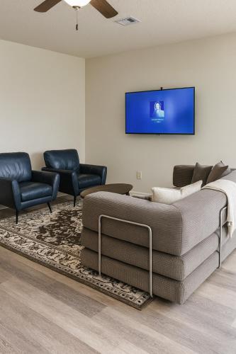 Grannies Cajun Chateau