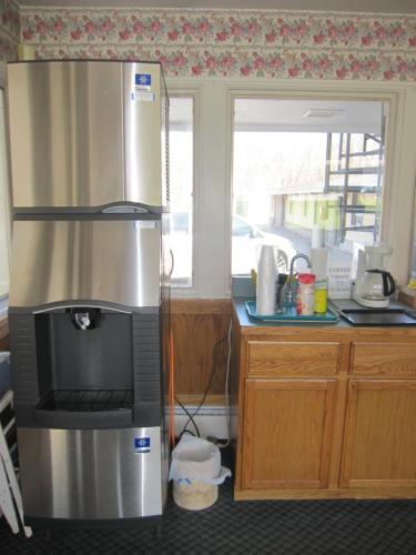 Budget Inn Fairport - 로비