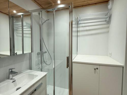 Tignes Val Claret : Studio 4 pers Balcon Sud Wifi Inclus - FR-1-502-612 - image 2