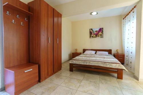 Apartments Lora Apartments Lora