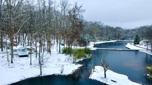 Lakeside Cottage in Scottsburg (IN)