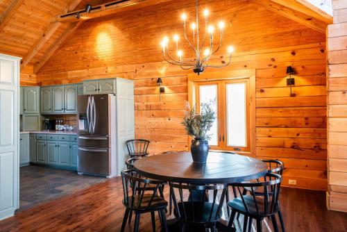 Lakeside Cabin in Scottsburg (IN)