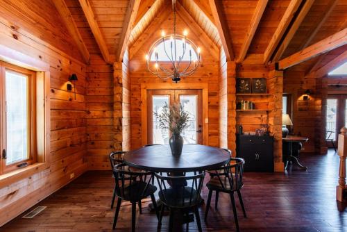 Lakeside Cabin in Scottsburg (IN)