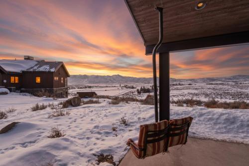 Luxury Park City Cabin with Private Sauna and Mountain Views