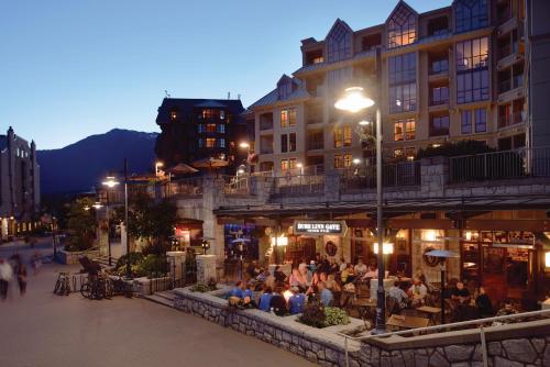 Pan Pacific Whistler Mountainside - Hotel - Whistler Blackcomb