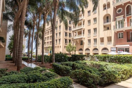 Lovely 2 Bedroom Home in Saifi Village 2 - main image