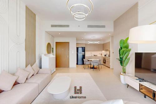 Best Burj Khalifa View Balcony Lux 2BR Like Home - image 3