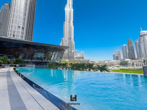 Best Burj Khalifa Skyline View Huge 3BR Like Home - image 3