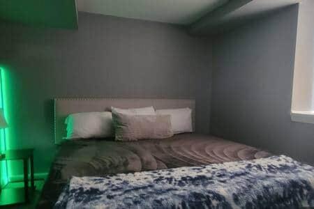 *Oceana* Entire King 3 BR lower level at MicroLux - image 10