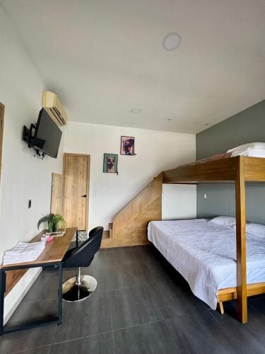 1 queen bed