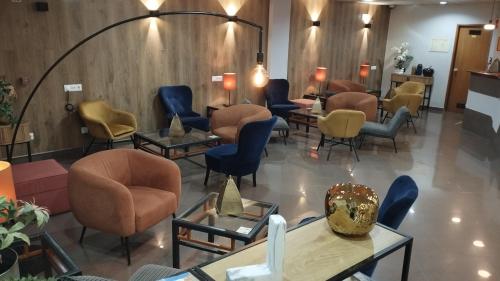 Bar/Lounge, Hotel Alnacir in Faro