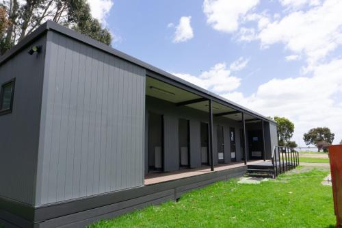 Lake Colac Holiday Park in Colac