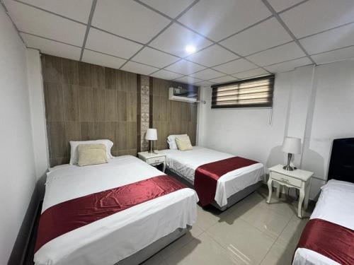 Royal Rooms - image 5