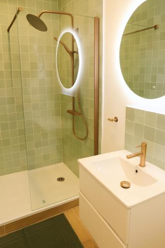 Studio cosy et moderne avec jardin, Le Villanova in Вільнев-ле-Руа