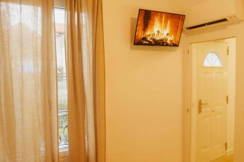 Studio cosy et moderne avec jardin, Le Villanova in Вільнев-ле-Руа