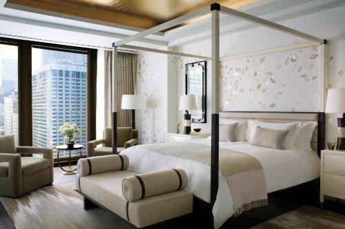 The Langham Chicago