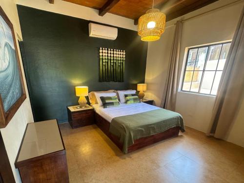 Dos Palmas in 拉利伯塔德