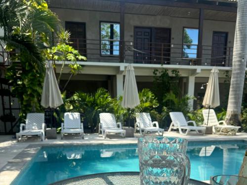 Dos Palmas in 拉利伯塔德