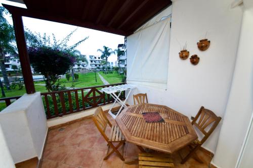 ระเบียง/ชานเรือน, Complexe mirador golf rez-de-chaussée, vue piscine (Complexe mirador golf rez-de-chaussee, vue piscine) in คาโบเนโกร