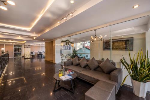 Vina Spa Hotel - Hue