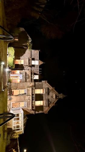 West Coates Mansion - image 7