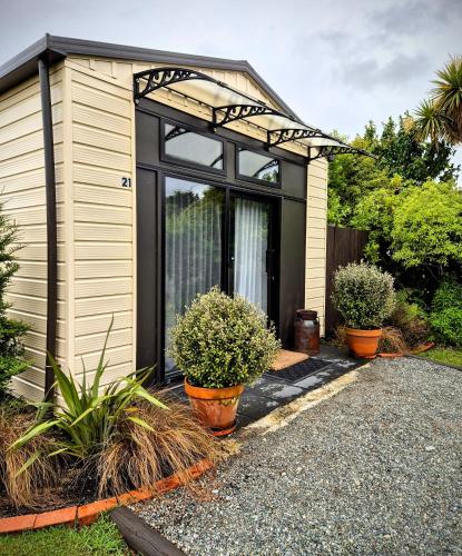 . Catnap Cottage