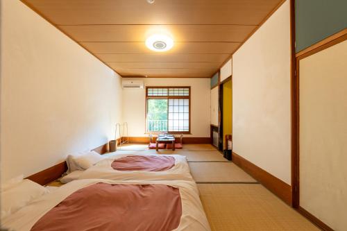 YUPOPPO Hakone – Hakone, WV