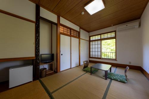 YUPOPPO Hakone – Hakone, WV