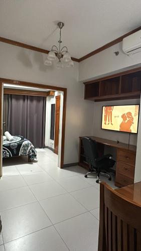 KL Rooms at Greenbelt makati with cityview, Manila