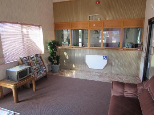 Touristlodge – Inglewood, CA