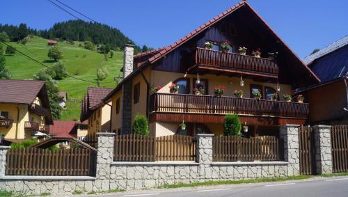 Casa din Vale - main image