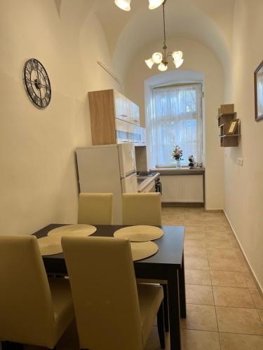 Theatroom Apartman - Apartment - Eger