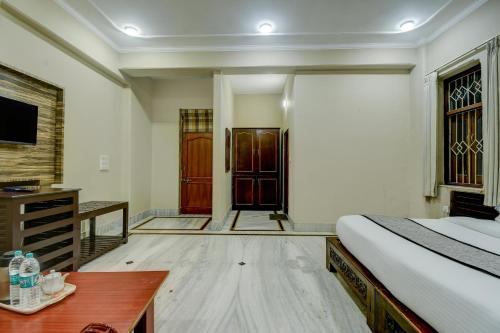 PLAY HOTEL ELYSIUM couple friendly - image 2