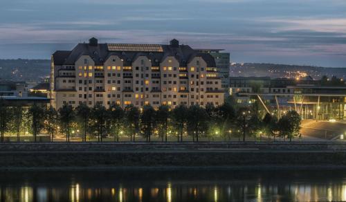 Maritim Hotel Dresden - image 10