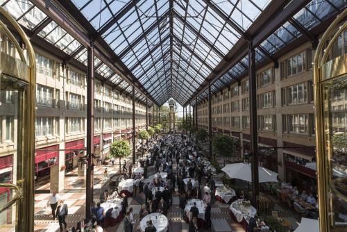Maritim Hotel Koln - image 4