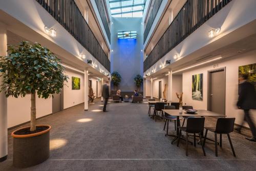 Golden Ball, Exclusive Serviced Apartments Munich 3