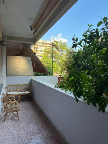Athenian Maisonette near Metro & shops