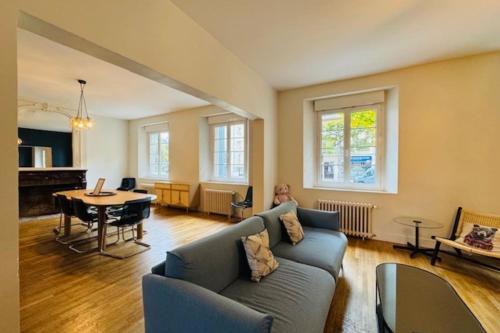 Stunning 230m with garden in the city center gîte à louer Faubourg de Vaucelles