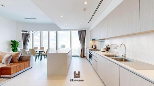 Direct Burj Khalifa views Lux Sky Manson Like Home - image 10
