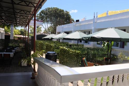 Restaurant, Malaika Gardens resort in Mombasa