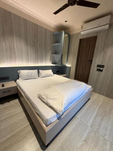 Hotel Rajjog in Bhandup