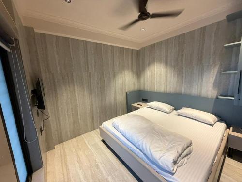 Hotel Rajjog in Bhandup