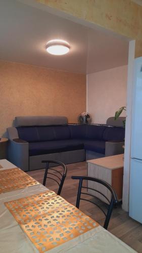 Two-Bedroom Apartment Pokrovskaya, 48 in Izjuma