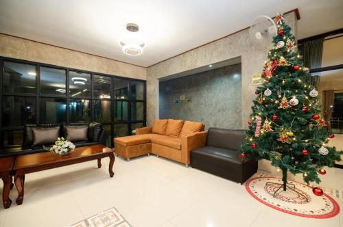 カオコー มองหมอกฮิลล์ 3つ星 ホテル 外観