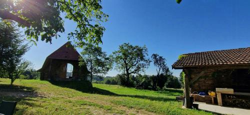 Viesnīcas āriene, The Grange In Cantal in Parlan