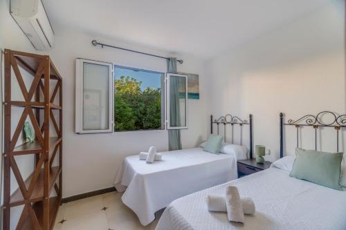 Villa Joel - Casa con piscina cerca de la playa - image 3