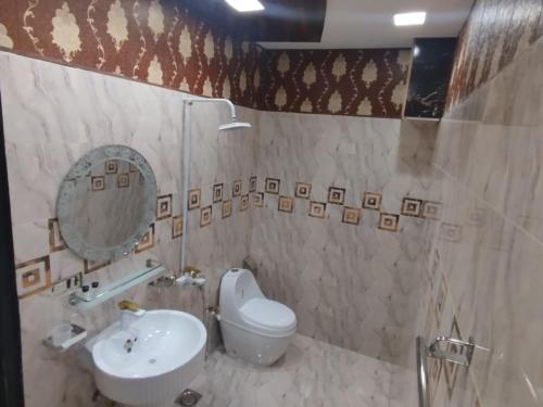 Grand Orchard One Hotel - image 5